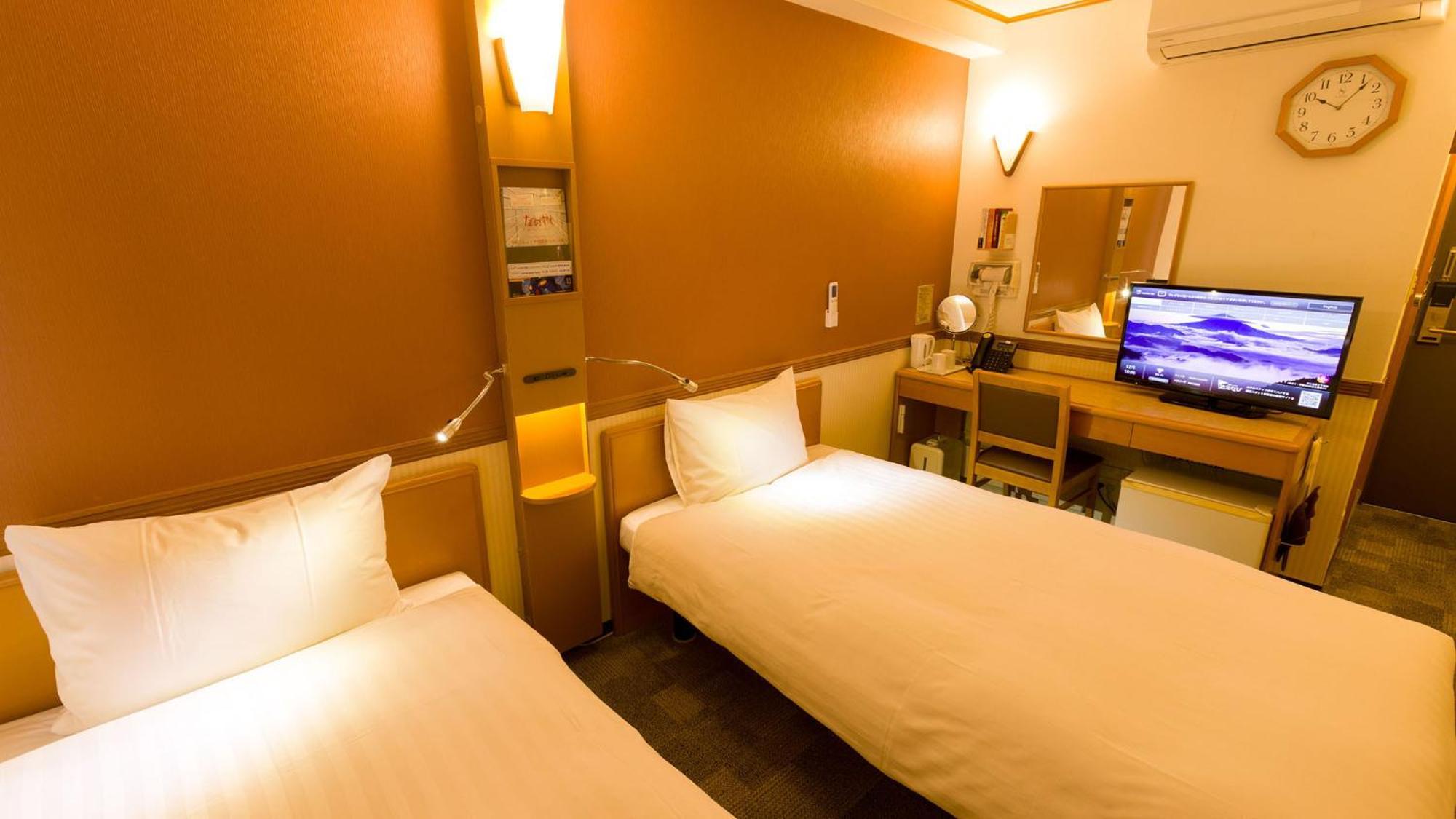 Toyoko Inn Toyohashi Eki Higashi Guchi Kamer foto