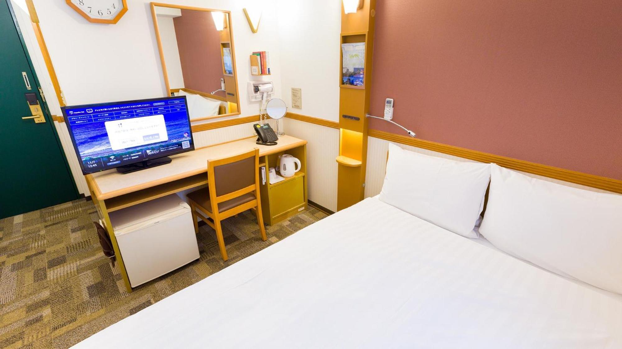 Toyoko Inn Toyohashi Eki Higashi Guchi Kamer foto